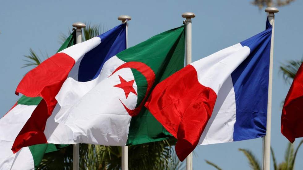 Tensions France-Algérie : Alger accuse Paris de s'exonérer "de ses responsabilités" Tensions France-Algérie : Alger accuse Paris de s'exonérer "de ses responsabilités"