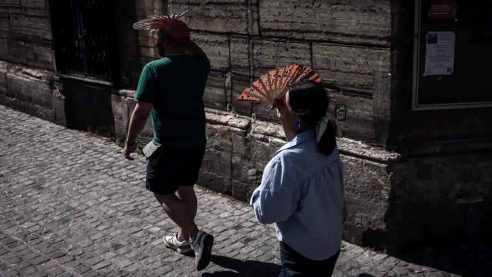 La canicule s'étale sur la moitié sud du pays, 46 départements en vigilance orange lundi La canicule s'étale sur la moitié sud du pays, 46 départements en vigilance orange lundi