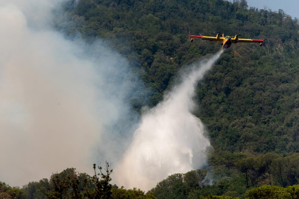De l'Espagne aux Balkans, les incendies font rage en Europe
