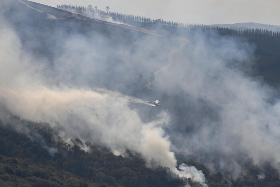 Une partie de l'Europe reste proie aux incendies, l'Espagne appelle l'UE à l'aide Une partie de l'Europe reste proie aux incendies, l'Espagne appelle l'UE à l'aide