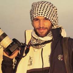 Diaa al-Din Samout, le photographe syrien qui a saisi l'horreur du gaz jaune dans la Ghouta Diaa al-Din Samout, le photographe syrien qui a saisi l'horreur du gaz jaune dans la Ghouta