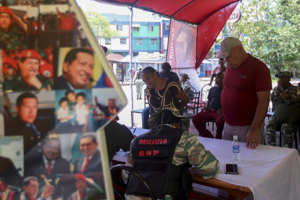 Le Venezuela enrôle dans une milice pour faire face aux menaces américaines Le Venezuela enrôle dans une milice pour faire face aux menaces américaines