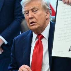 "Je ne suis pas un dictateur" : Donald Trump réfute les accusations d'autoritarisme "Je ne suis pas un dictateur" : Donald Trump réfute les accusations d'autoritarisme