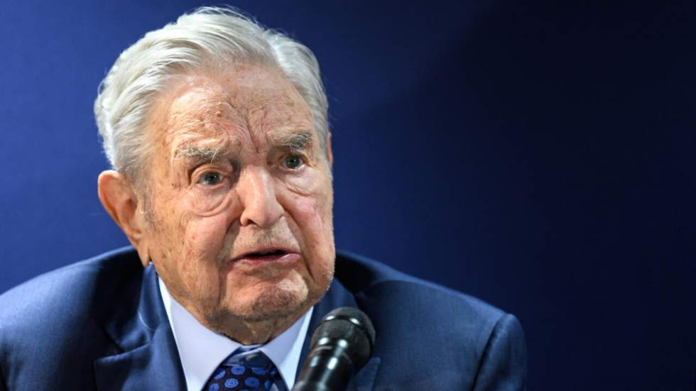 Donald Trump menace de poursuivre en justice le milliardaire George Soros Donald Trump menace de poursuivre en justice le milliardaire George Soros