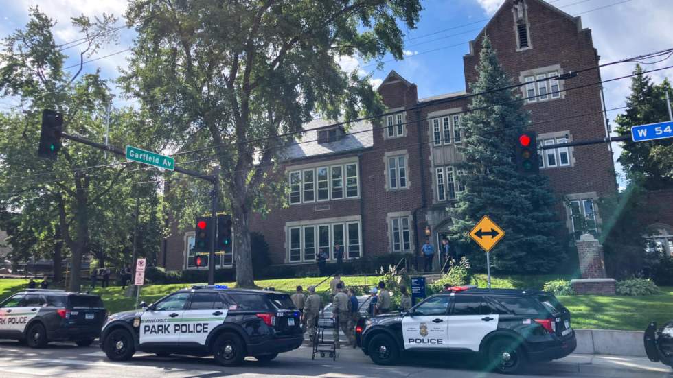 États-Unis : au moins deux écoliers tués et 14 blessés dans une fusillade à Minneapolis États-Unis : au moins deux écoliers tués et 14 blessés dans une fusillade à Minneapolis