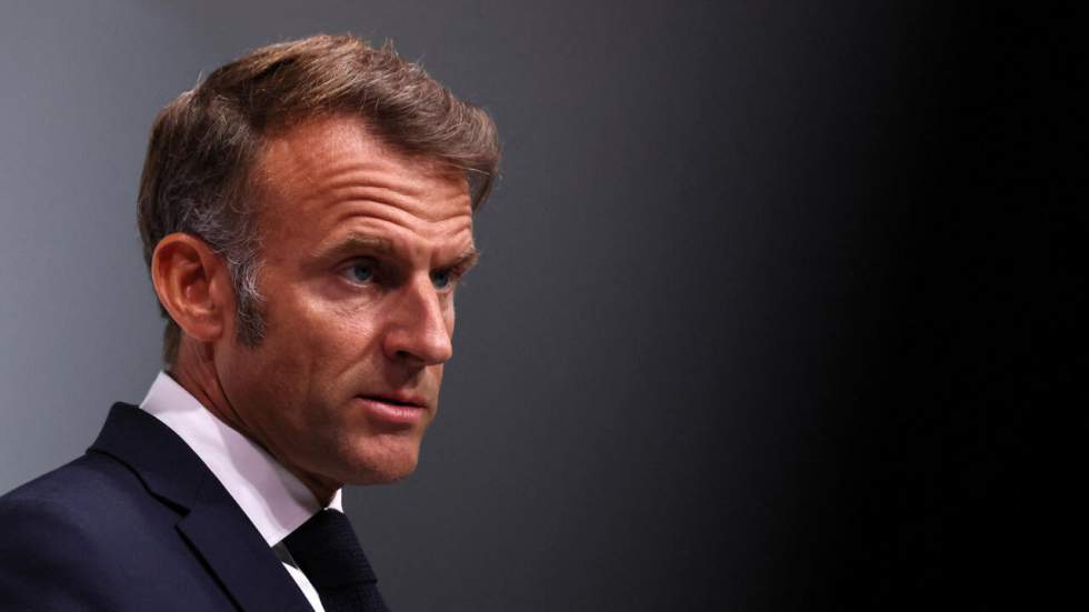 Crise politique en France : Macron entend "exercer jusqu'à son terme" son mandat Crise politique en France : Macron entend "exercer jusqu'à son terme" son mandat