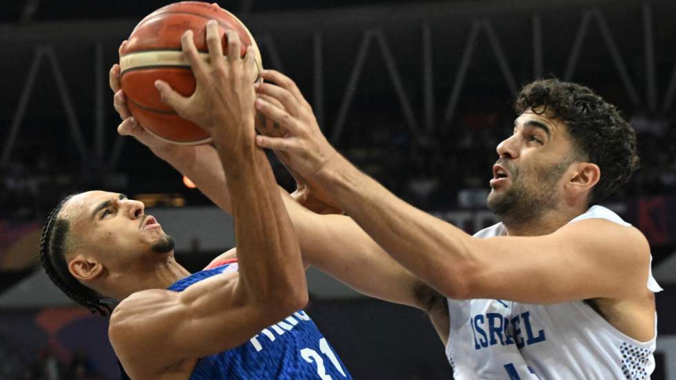 Eurobasket : battus par Israël, les Bleus restent en suspens pour leur qualification en 8es Eurobasket : battus par Israël, les Bleus restent en suspens pour leur qualification en 8es