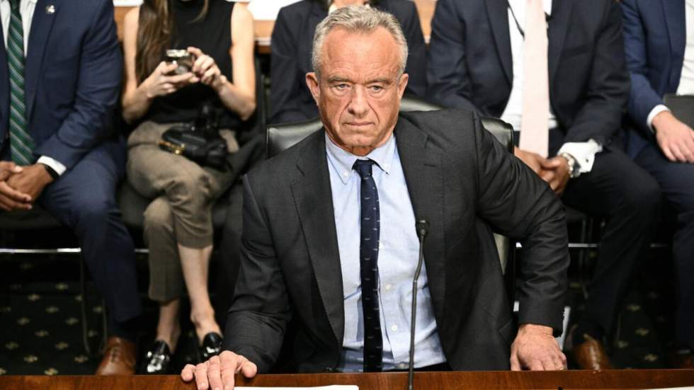 Devant le Sénat américain, le ministre Robert Kennedy Jr assume ses mesures de santé décriées