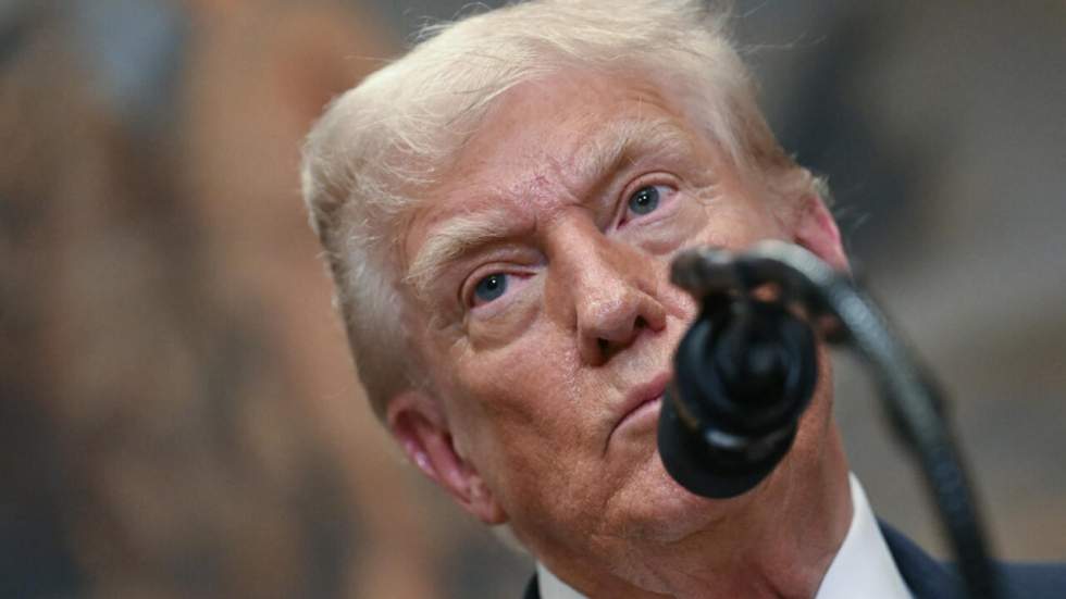 Trump menace l'UE de sanctions après une amende européenne colossale infligée à Google Trump menace l'UE de sanctions après une amende européenne colossale infligée à Google