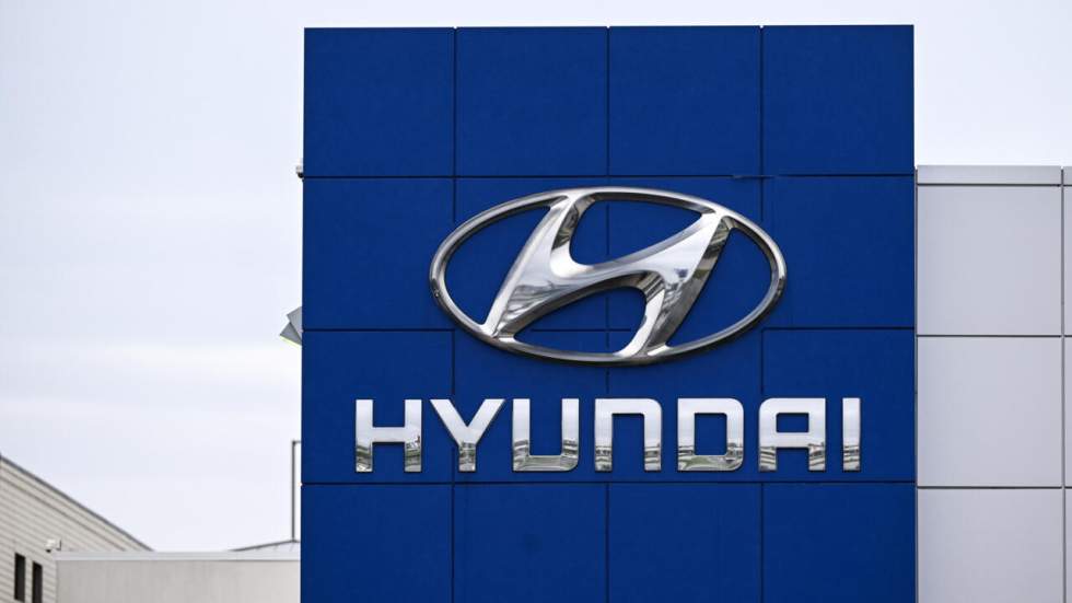 États-Unis : des centaines de Sud-Coréens arrêtés lors d'un raid dans une usine Hyundai-LG États-Unis : des centaines de Sud-Coréens arrêtés lors d'un raid dans une usine Hyundai-LG