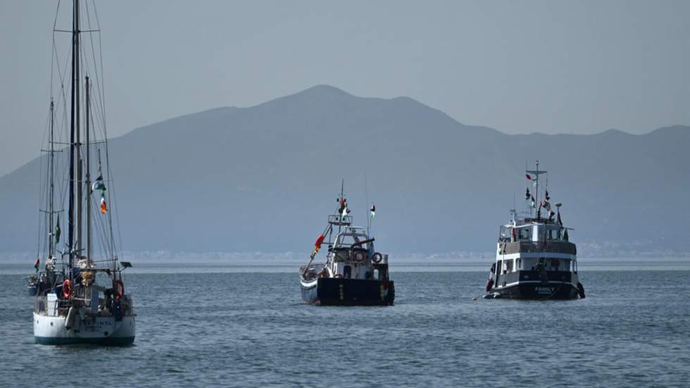 La flottille pour Gaza annonce qu'un autre de ses bateaux a été touché par un drone présumé