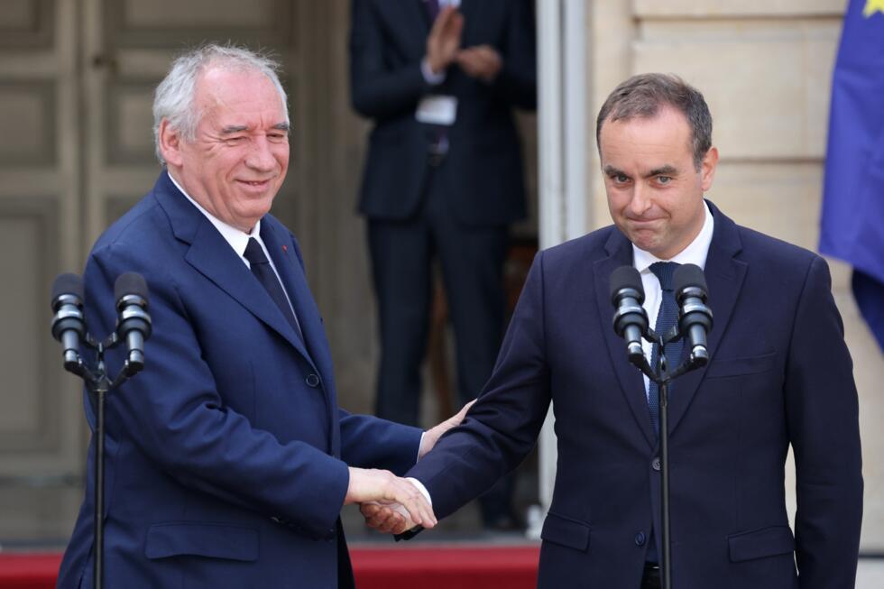En prenant ses fonctions, le nouveau Premier ministre Sébastien Lecornu promet des "ruptures" En prenant ses fonctions, le nouveau Premier ministre Sébastien Lecornu promet des "ruptures"