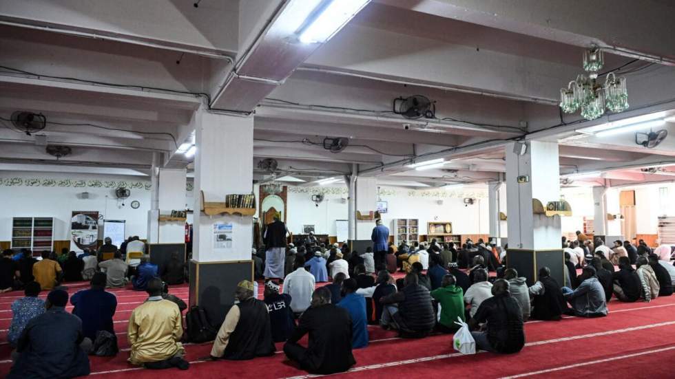 Têtes de cochon devant des mosquées : les auteurs sont étrangers selon le parquet de Paris Têtes de cochon devant des mosquées : les auteurs sont étrangers selon le parquet de Paris