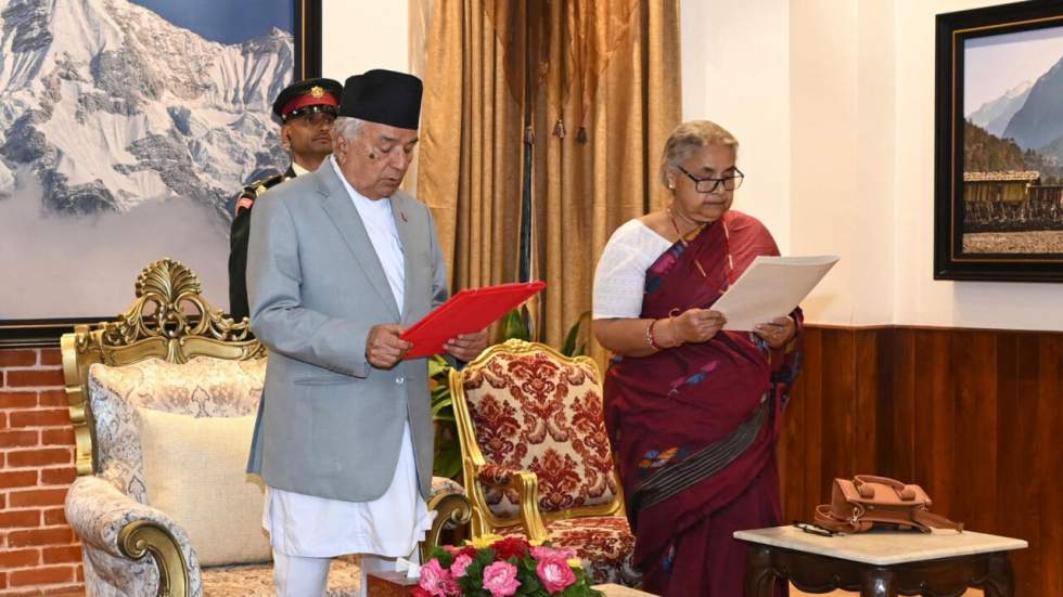 Népal : l'ex-cheffe de la Cour suprême Sushila Karki à la tête du gouvernement de transition Népal : l'ex-cheffe de la Cour suprême Sushila Karki à la tête du gouvernement de transition