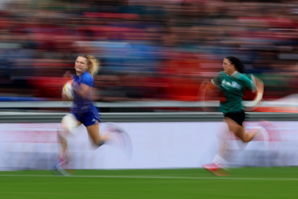 Rugby : les Bleues renversent l'Irlande et se hissent en demies du Mondial
