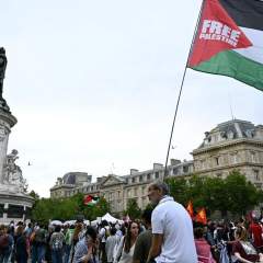Drapeaux palestiniens sur les mairies : le ministère de l'Intérieur dit aux préfets de s'y opposer Drapeaux palestiniens sur les mairies : le ministère de l'Intérieur dit aux préfets de s'y opposer