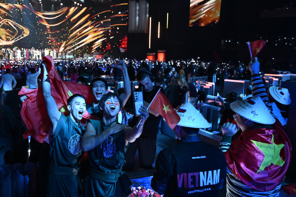 Le Vietnam remporte l'Intervision, l'Eurovision version russe relancé par Poutine Le Vietnam remporte l'Intervision, l'Eurovision version russe relancé par Poutine