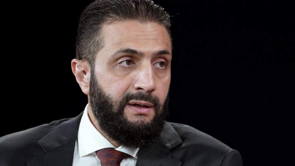 À New York, le nouveau dirigeant syrien appelle à un "accord de sécurité" avec Israël À New York, le nouveau dirigeant syrien appelle à un "accord de sécurité" avec Israël