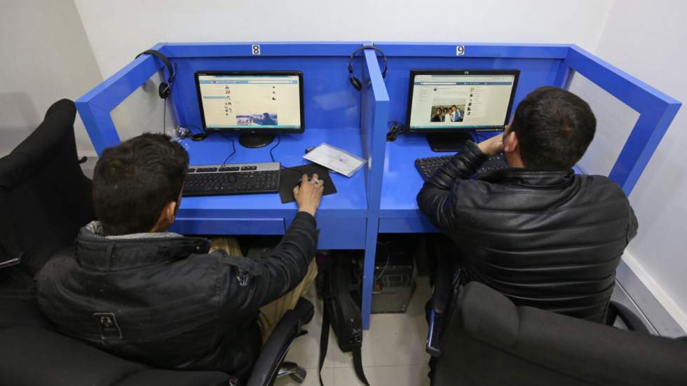En Afghanistan, les autorités talibanes coupent toutes les communications à travers le pays