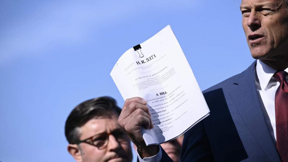 Aux États-Unis, démocrates et républicains s'accusent mutuellement du shutdown