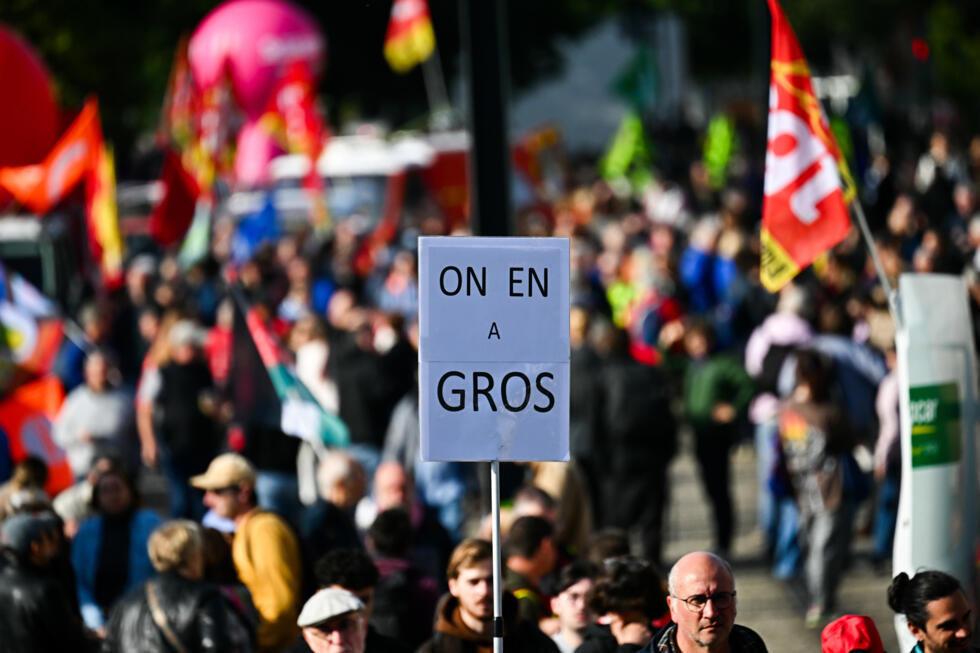 Manifestations : les syndicats peinent à mobiliser et s'agacent d'"un saupoudrage" de mesures