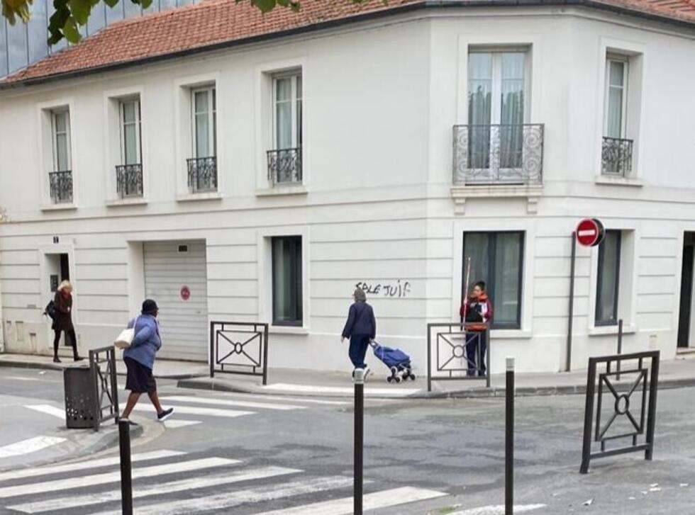 "On retire la kippa" : après le 7-Octobre, les juifs français face à la flambée antisémite