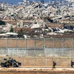 Accord Israël-Hamas : ce que l'on sait de la première phase du plan Trump pour Gaza Accord Israël-Hamas : ce que l'on sait de la première phase du plan Trump pour Gaza