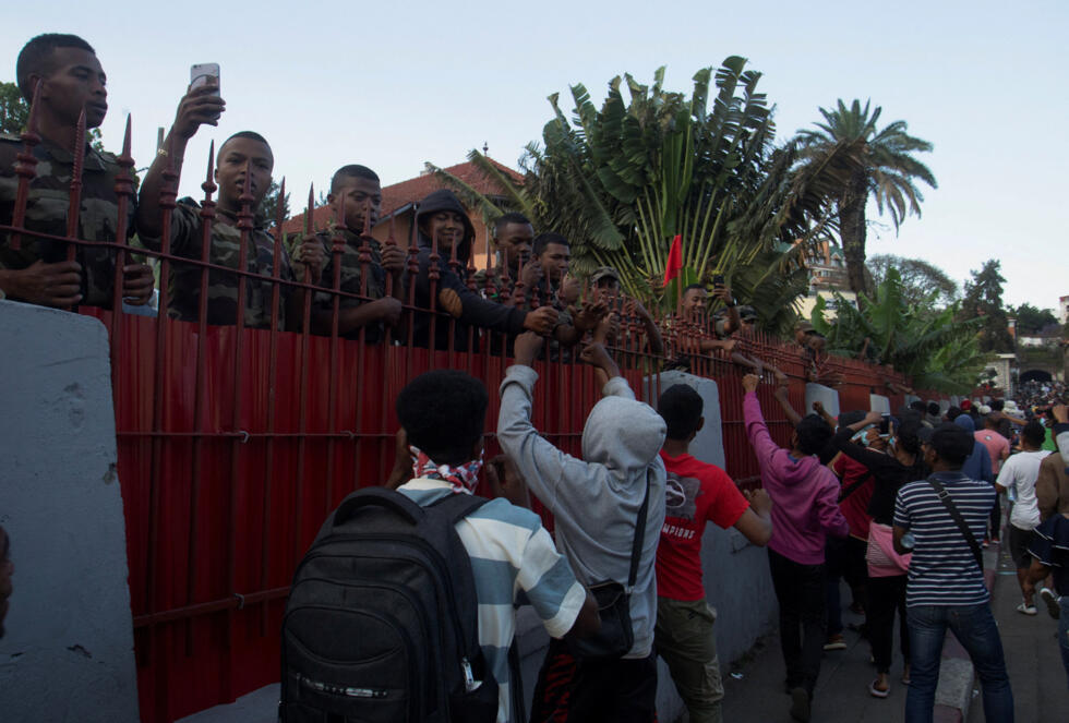 À Madagascar, le président Rajoelina dénonce une "tentative de prise illégale du pouvoir" en cours