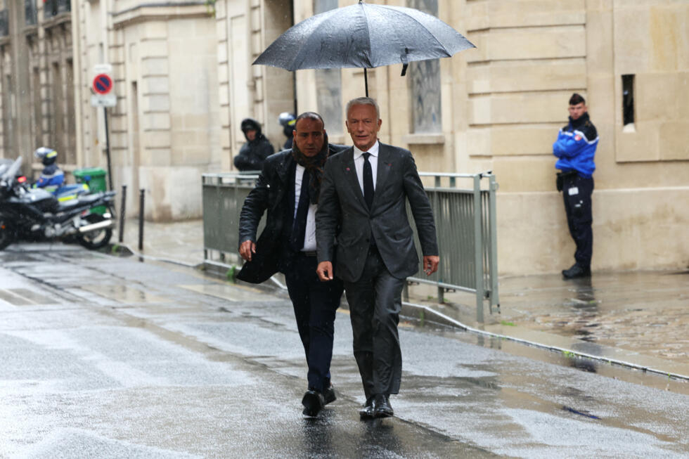 La France en attente d'un budget, Sébastien Lecornu face au défi de former un gouvernement