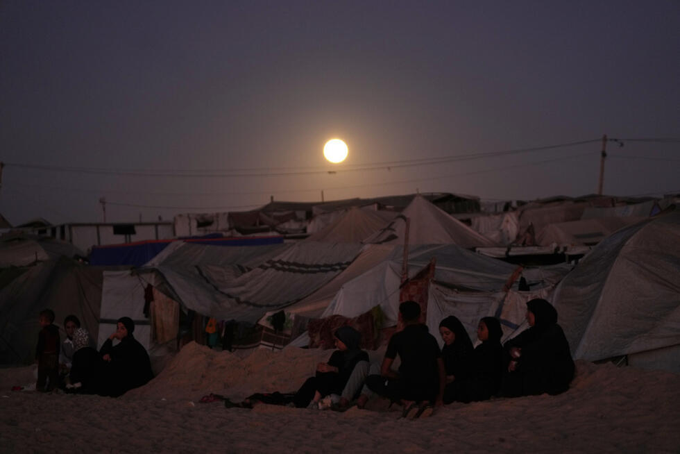 Cessez-le-feu à Gaza, commémorations du 7-Octobre, manifestations au Maroc : la semaine en images