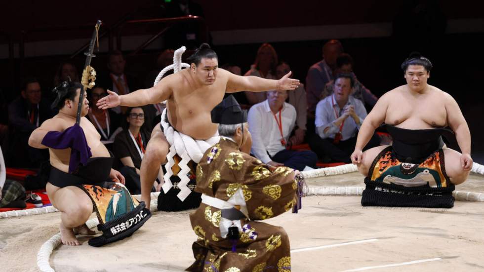 L'instant + : le Japon s’invite à Londres pour un tournoi de sumo exceptionnel L'instant + : le Japon s’invite à Londres pour un tournoi de sumo exceptionnel