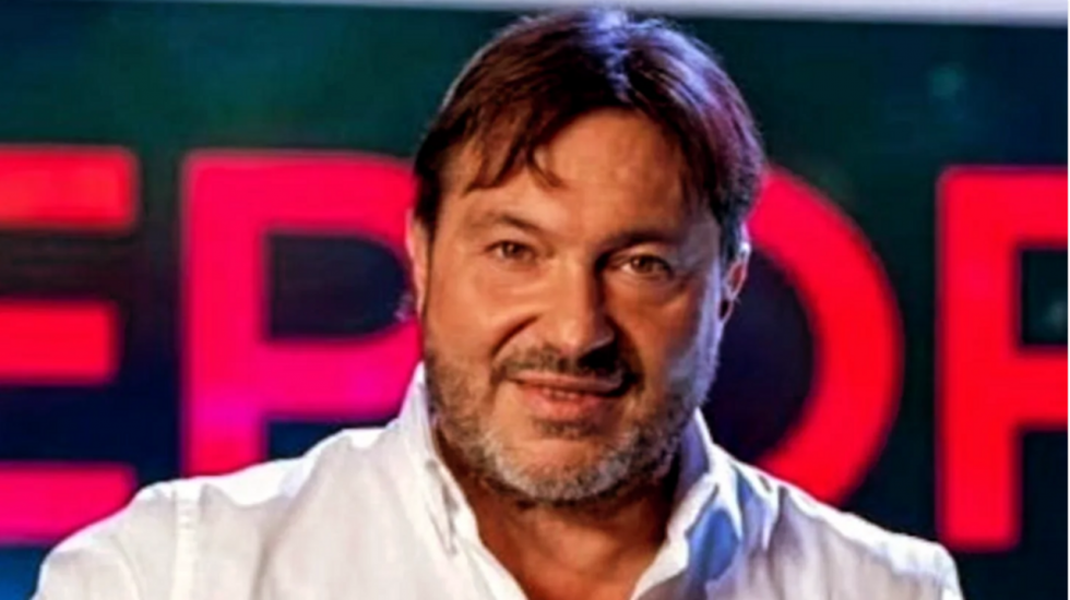 Italie : le journaliste d'investigation Sigfrido Ranucci visé par une bombe sous sa voiture Italie : le journaliste d'investigation Sigfrido Ranucci visé par une bombe sous sa voiture