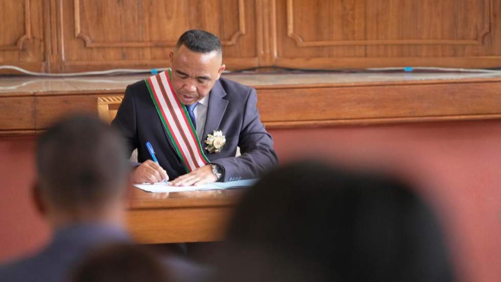 Le colonel Michael Randrianirina investi président de Madagascar Le colonel Michael Randrianirina investi président de Madagascar