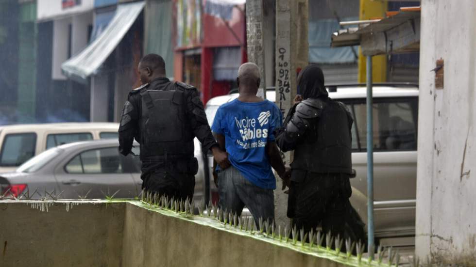 Présidentielle ivoirienne : ONG et oppositions dénoncent les interdiction de manifester Présidentielle ivoirienne : ONG et oppositions dénoncent les interdiction de manifester