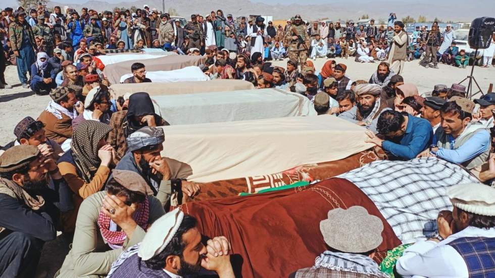 Le Pakistan et l'Afghanistan se mettent d'accord sur un cessez-le-feu immédiat Le Pakistan et l'Afghanistan se mettent d'accord sur un cessez-le-feu immédiat