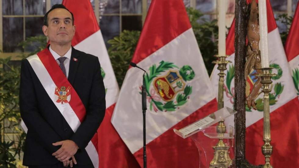 Face à la vague de violences au Pérou, le président par intérim annonce l'état d'urgence à Lima Face à la vague de violences au Pérou, le président par intérim annonce l'état d'urgence à Lima