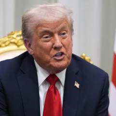 Trump réclame 230 millions de dollars au ministère de la Justice pour des enquêtes passées Trump réclame 230 millions de dollars au ministère de la Justice pour des enquêtes passées