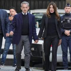 Nicolas Sarkozy accompagné en prison de deux officiers de sécurité pour sa "protection" Nicolas Sarkozy accompagné en prison de deux officiers de sécurité pour sa "protection"