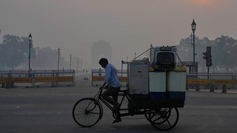 Après Diwali, New Delhi suffoque Après Diwali, New Delhi suffoque