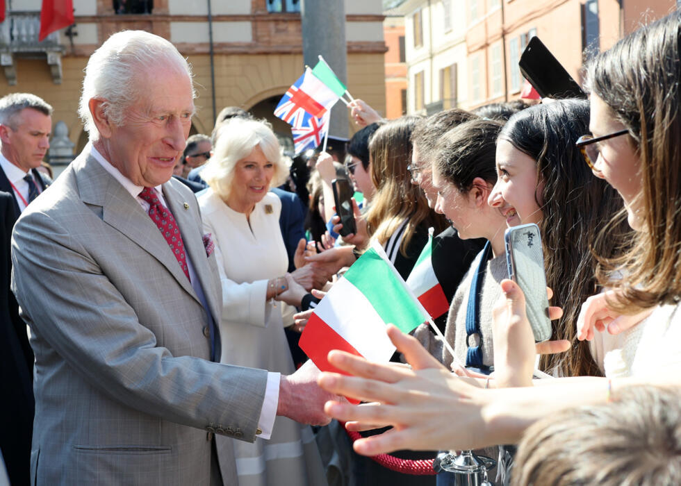 "Un évènement historique" : le roi Charles III va prier avec le pape au Vatican "Un évènement historique" : le roi Charles III va prier avec le pape au Vatican