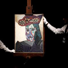 Le tableau de Picasso "Buste de femme au chapeau à fleurs" vendu 32 millions d'euros Le tableau de Picasso "Buste de femme au chapeau à fleurs" vendu 32 millions d'euros