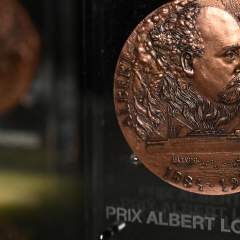 Elena Volochine, journaliste à France 24, remporte le prix du livre Albert Londres Elena Volochine, journaliste à France 24, remporte le prix du livre Albert Londres