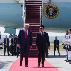 Donald Trump en Malaisie, première étape d'une tournée en Asie Donald Trump en Malaisie, première étape d'une tournée en Asie