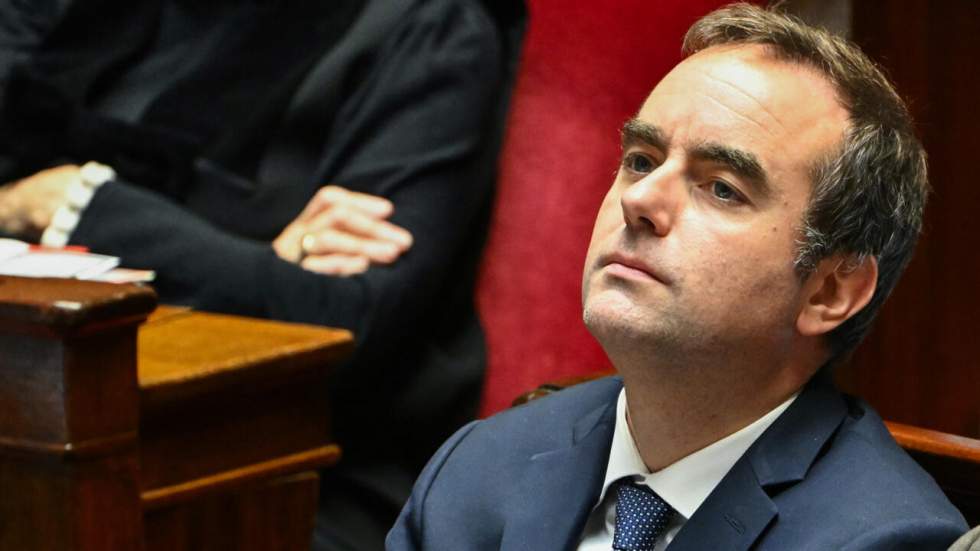 Budget : entre la "surenchère fiscale" et les attentes de la gauche, Lecornu sur un chemin de crête Budget : entre la "surenchère fiscale" et les attentes de la gauche, Lecornu sur un chemin de crête