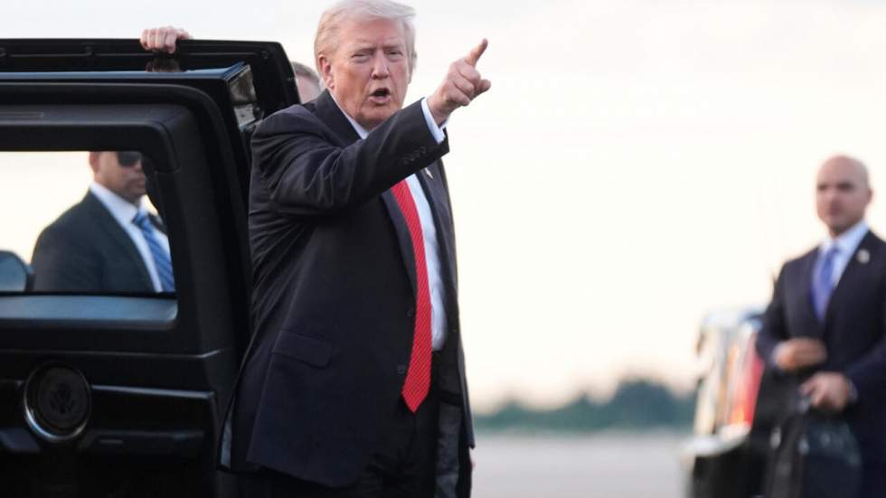 Donald Trump répète ses menaces d'intervention militaire au Nigeria, Abuja suggère une rencontre