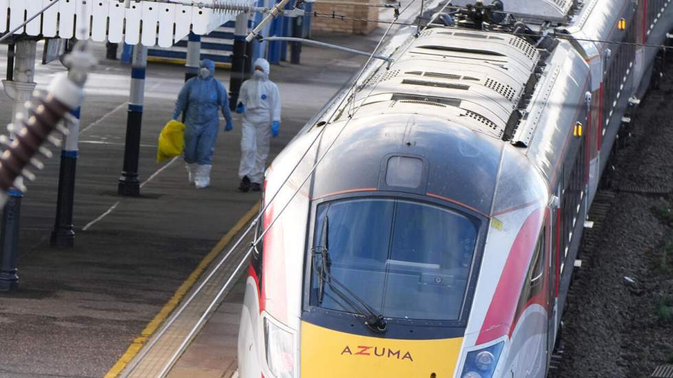 Attaque dans un train en Angleterre : le suspect inculpé de tentatives de meurtre