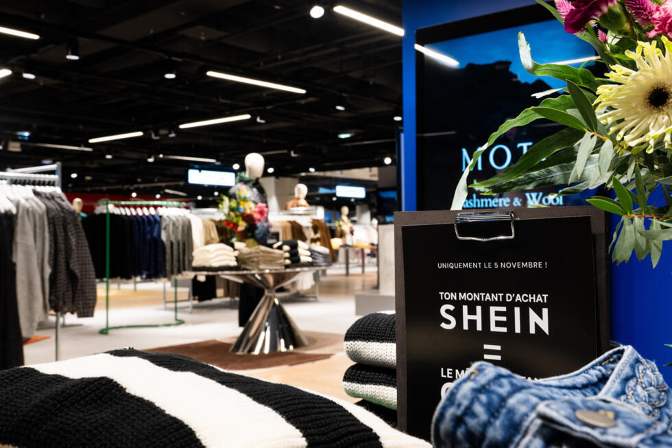 Sous le feu des critiques, Shein ouvre à Paris son premier magasin pérenne au monde Sous le feu des critiques, Shein ouvre à Paris son premier magasin pérenne au monde