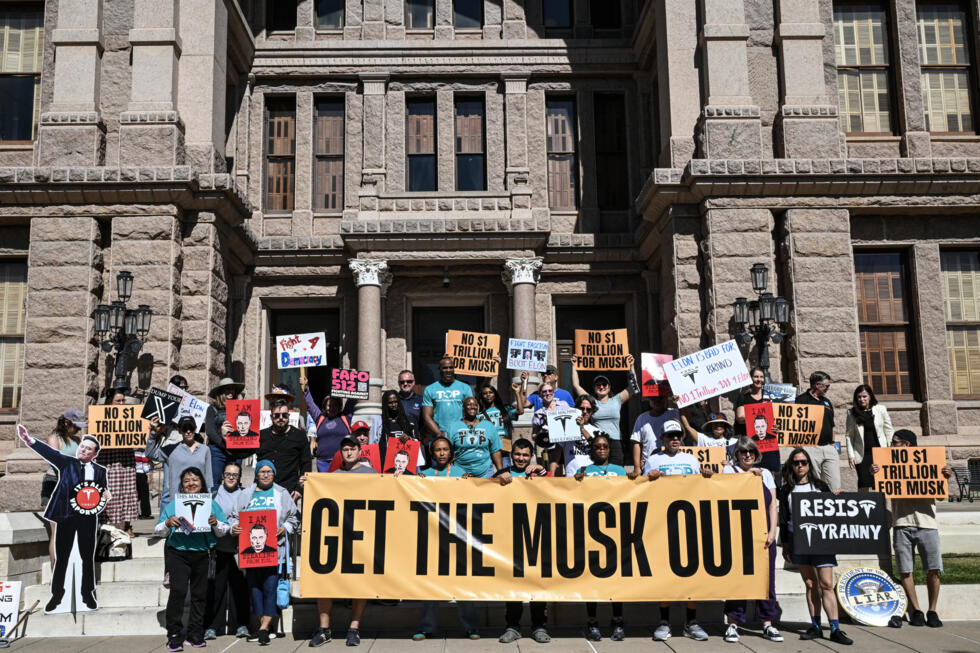 Tesla : le plan de rémunération à 1 000 milliards d'Elon Musk est approuvé Tesla : le plan de rémunération à 1 000 milliards d'Elon Musk est approuvé