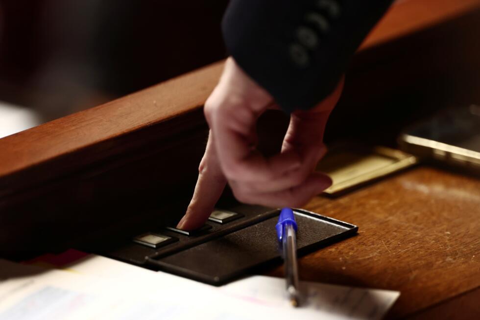 Budget 2026 : le débat sur les retraites suspendu au vote sur les "recettes"