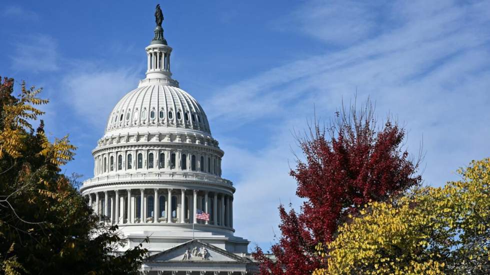 Aux États-Unis, le shutdown touche à sa fin et les démocrates s'écharpent Aux États-Unis, le shutdown touche à sa fin et les démocrates s'écharpent